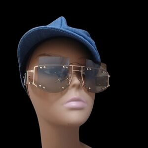 Stylish Abstract Oversized Sunglasses unisex New